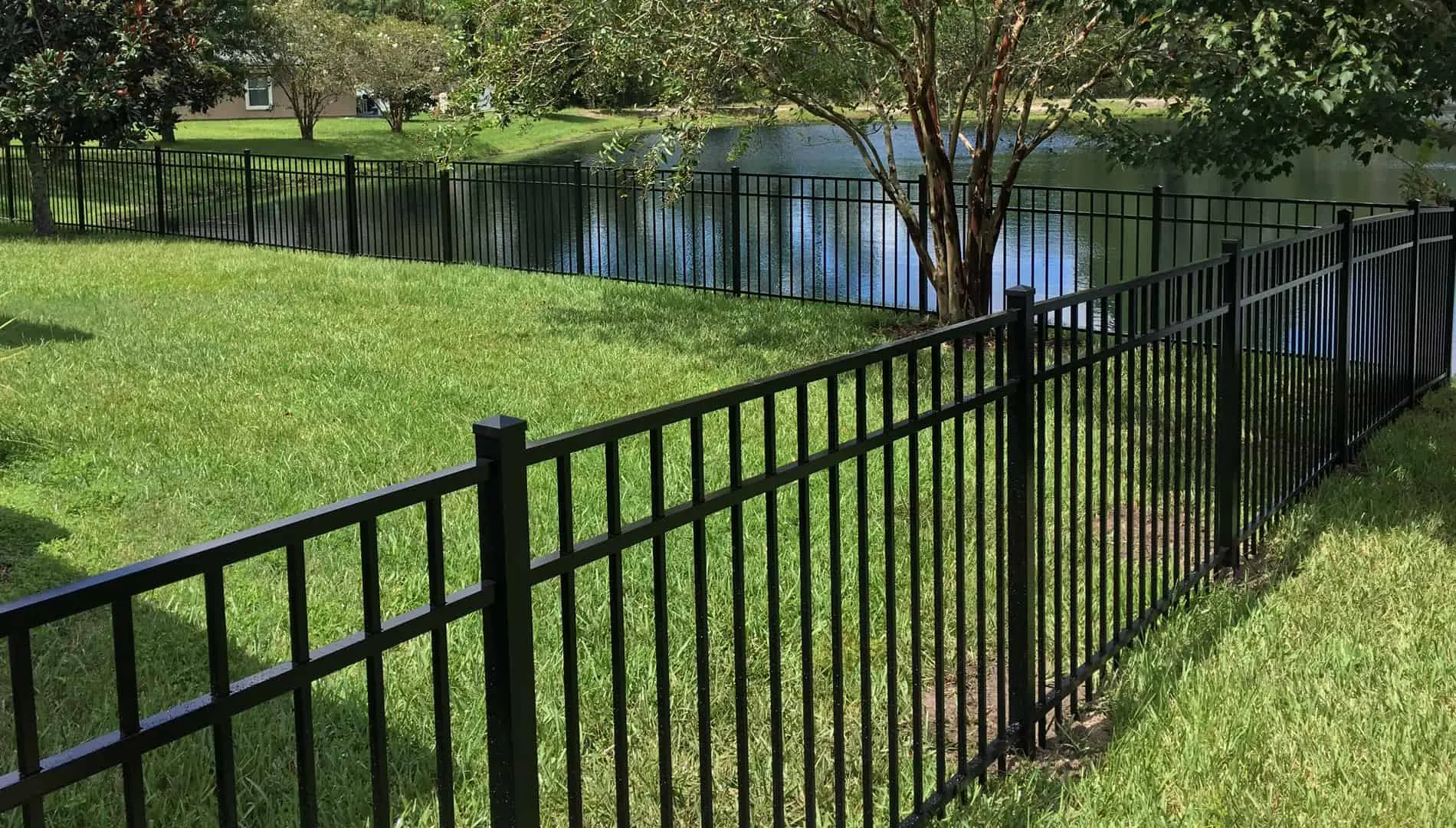 What Are the Most Popular Raleigh Fence Options?