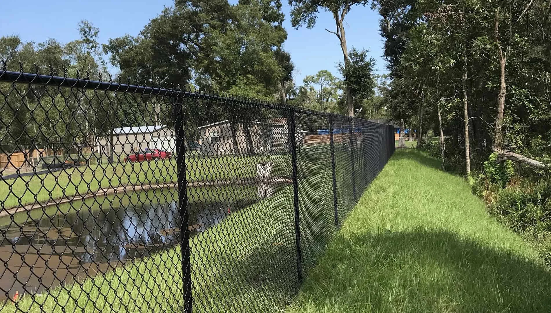 Why You Need to Choose a Professional Land O&#8217;Lakes Fence Company