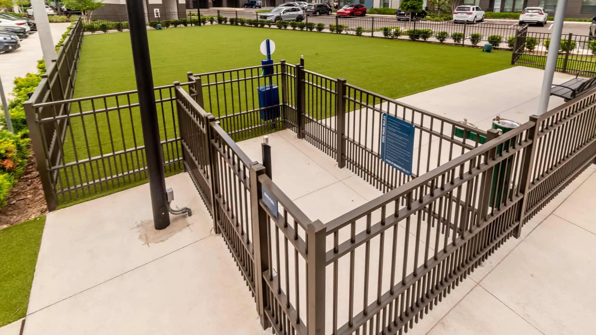 We’re the Aluminum Fencing Experts You Want for Your Lake County Property