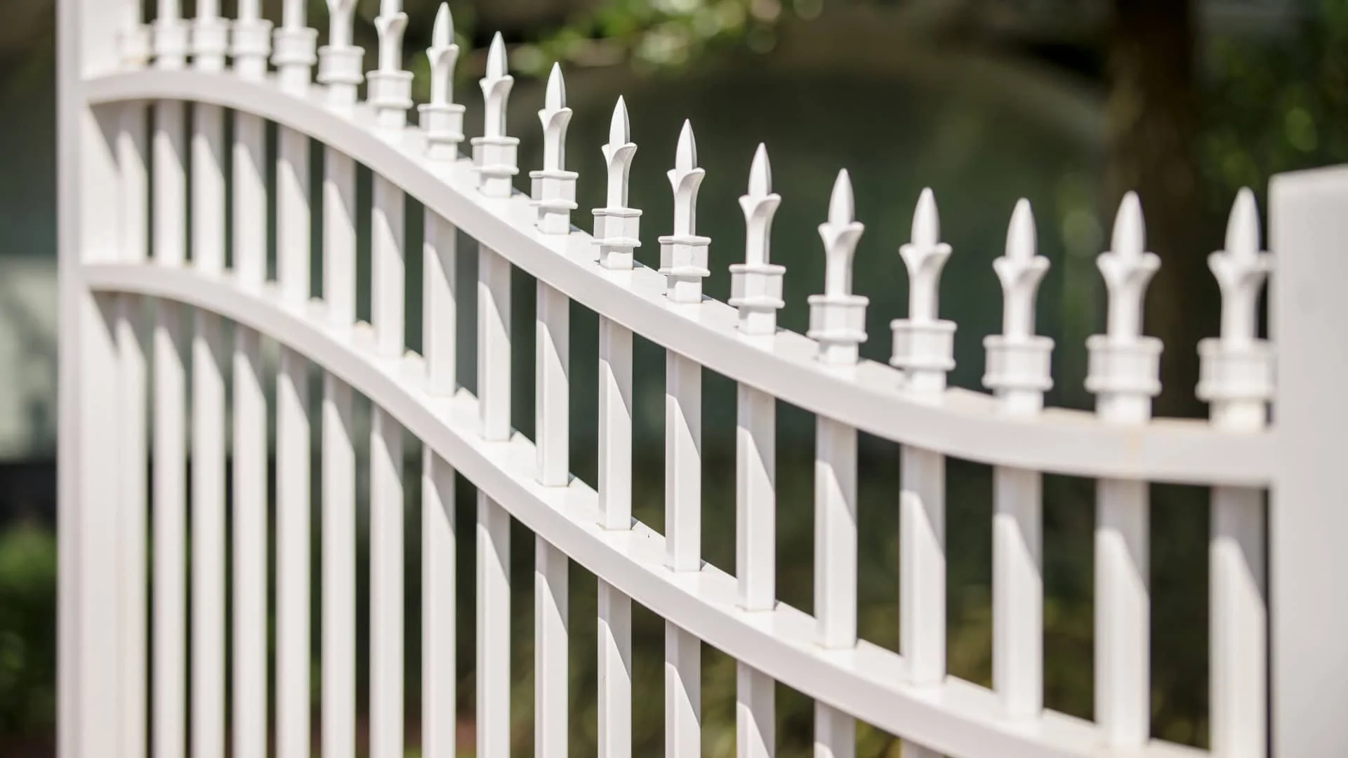 Exploring Fence Services Near Me in Chattanooga from a Top Fence Provider