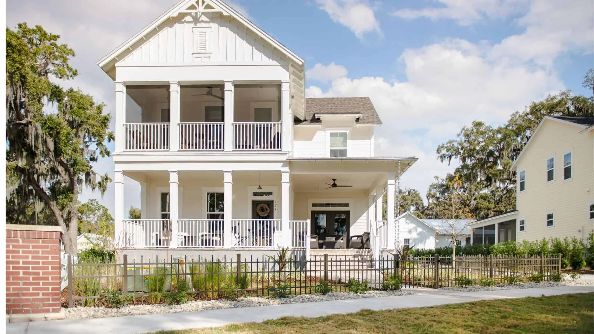Inspired By History: A Front Yard Fence Houston Area Tour