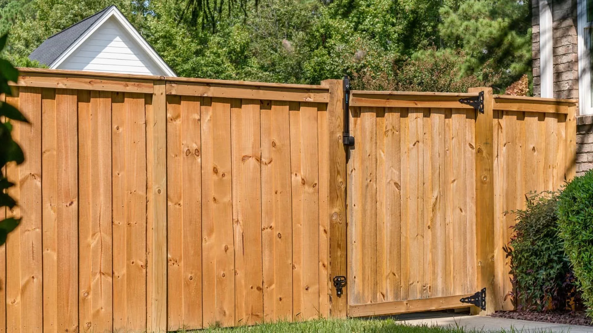 Your Trusted Hamilton Fencing Company &#8211; Expert Installers and Quality Service