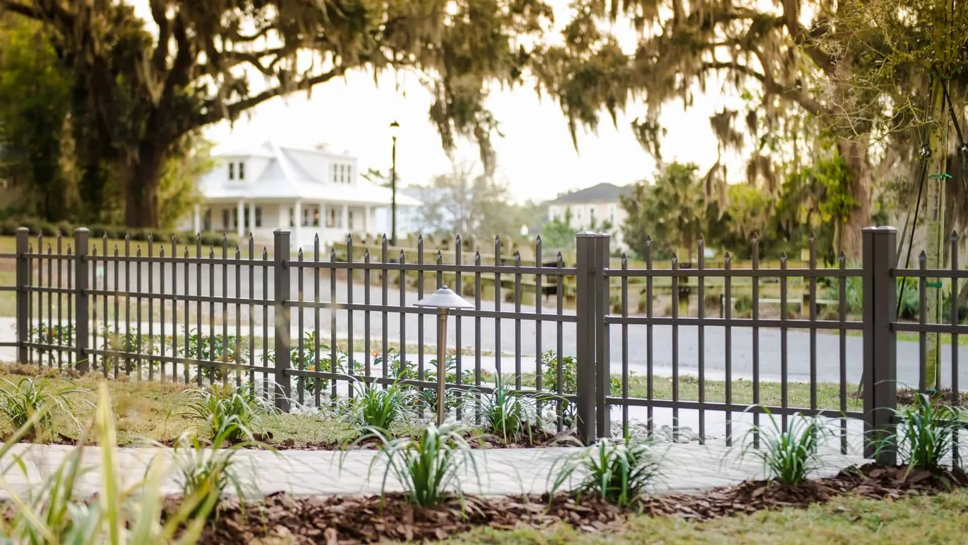 Top Marco Island Fence Builders &#8211; Affordable Options and Free Quotes
