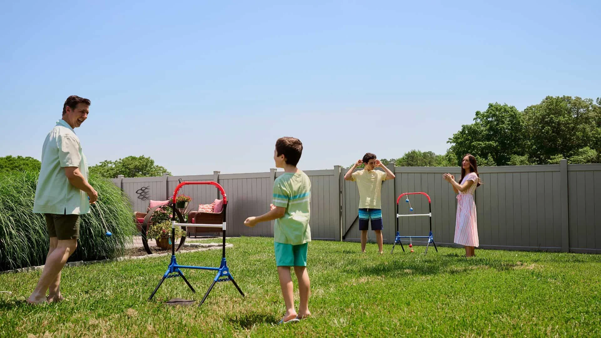 Championship Backyards Thanks To Fence Builders Near Me