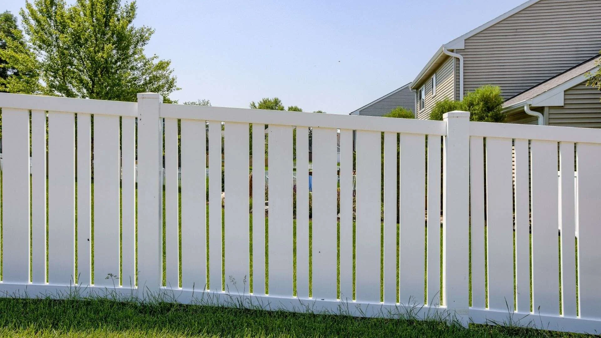 Fence Replacement in Plymouth: Transform Your Home’s Curb Appeal Today